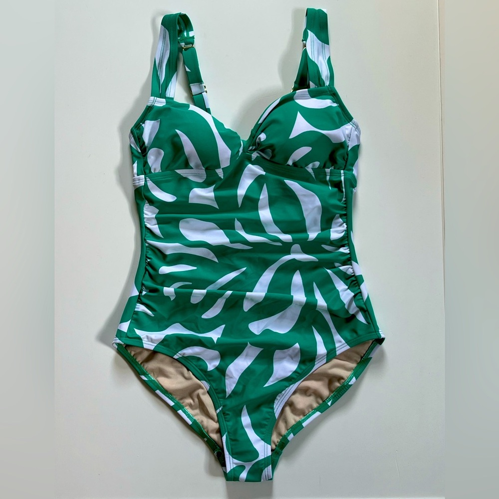 SHADE & SHORE  | 8-10 | NWT | Kelly Green